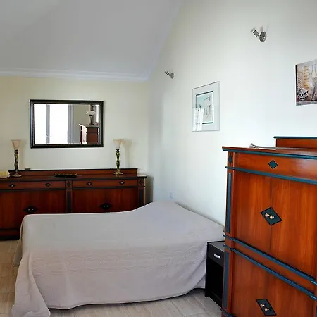 Felix Casanova Bed & Breakfast Armenime