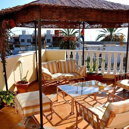 Felix Casanova Bed & Breakfast 3*