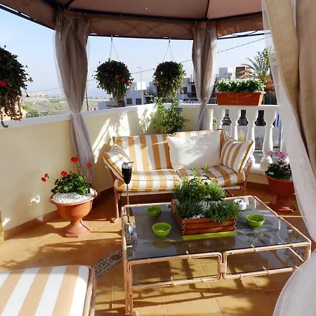 Felix Casanova Bed & Breakfast 3*