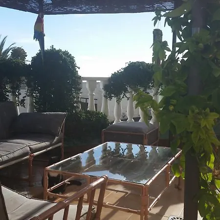 Felix Casanova Bed & Breakfast 3*