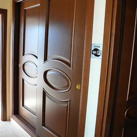 فندق مبيت وإفطار Felix Casanova 3*